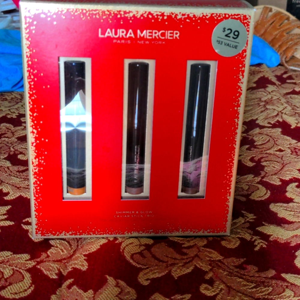 Laura Mercier eyeshadow stick trio
